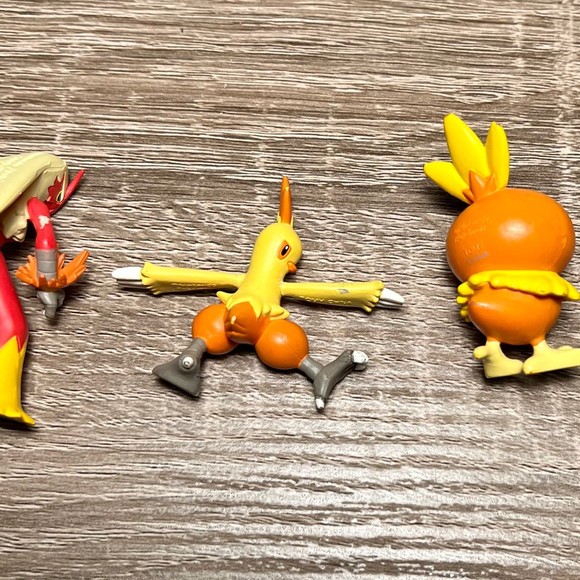 Pokemon Torchick Evolution Line, 4 figures - Picture 6 of 12